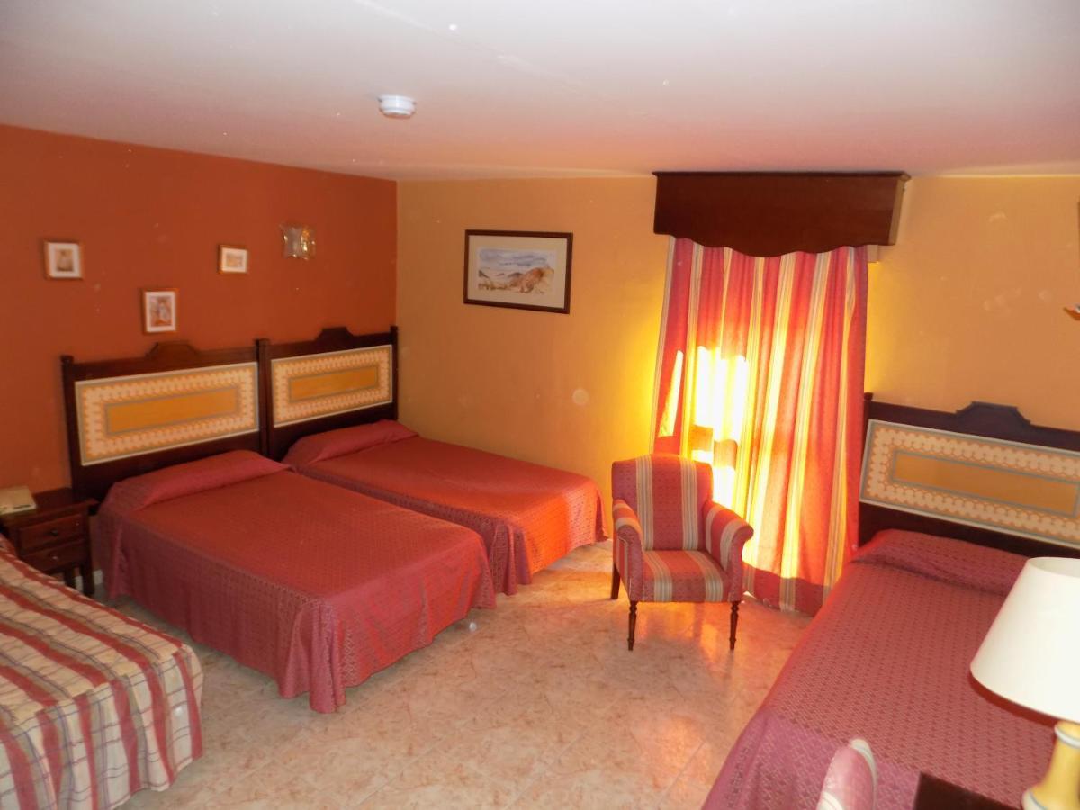 Hotel La Barca Lepe Exterior photo